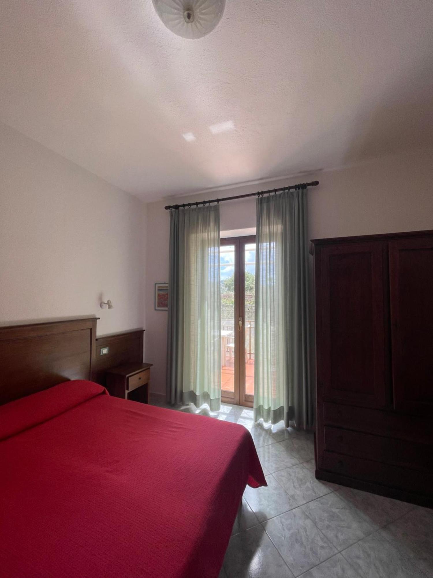 Residence Andrea A Mare Forio  ภายนอก รูปภาพ