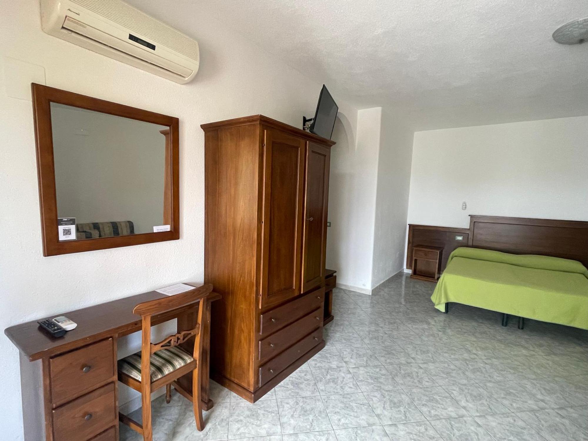 Residence Andrea A Mare Forio  ภายนอก รูปภาพ
