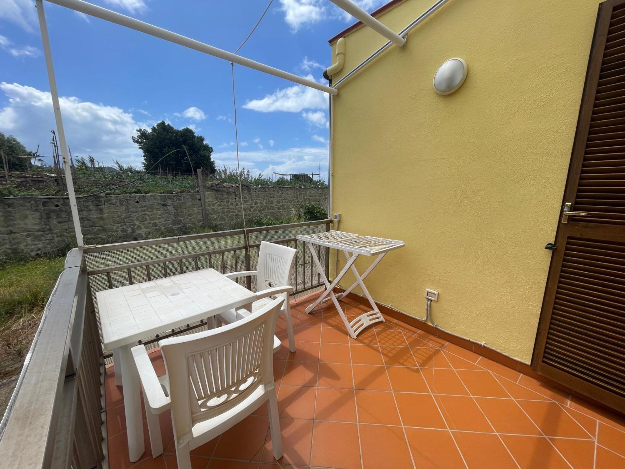 Residence Andrea A Mare Forio  ภายนอก รูปภาพ
